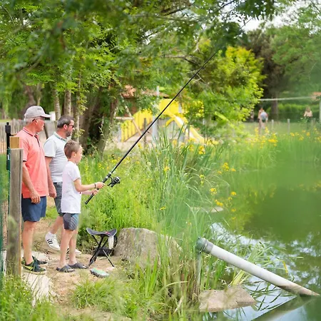 Mobilehome Riviera Avec Terrasse 47 *
