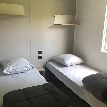 Mobilehome Riviera Avec Terrasse 47 *