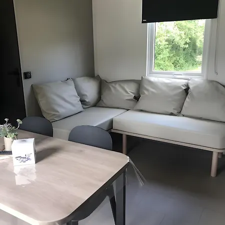 Mobilehome Riviera Avec Terrasse 47 Vakantiehuis