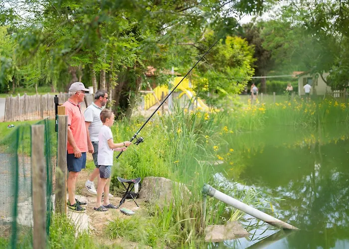 Mobilehome Riviera Avec Terrasse 47 *