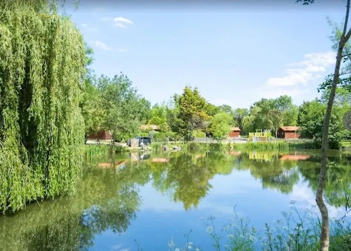 Mobilehome Riviera Avec Terrasse 47 * Saint-Gervais