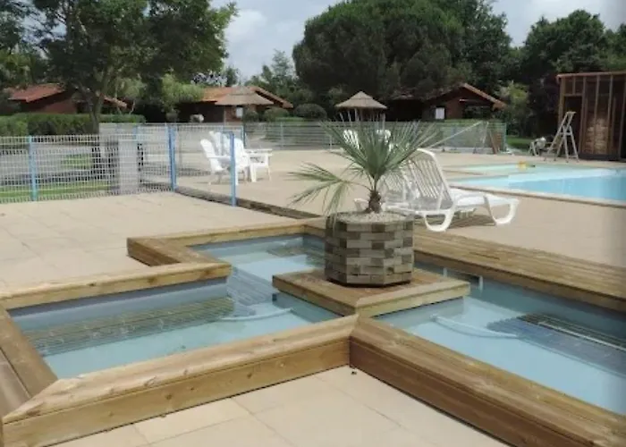 Mobilehome Riviera Avec Terrasse 47 Tatil Evi Saint-Gervais (Vendee)